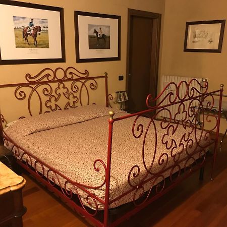 B&B Il Castelletto Пинероло Экстерьер фото
