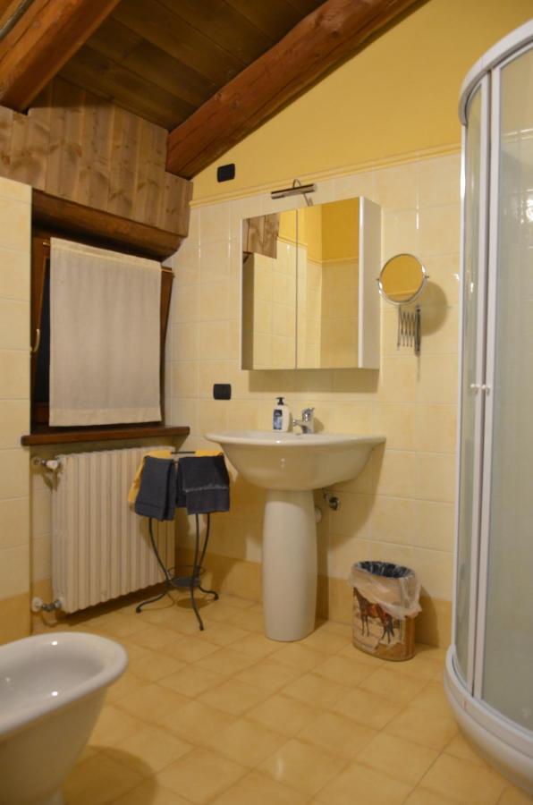 B&B Il Castelletto Пинероло Экстерьер фото